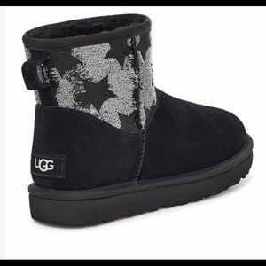 UGG CLASSIC MINI SEQUIN STARS WOMEN SUEDE SIZE 7
